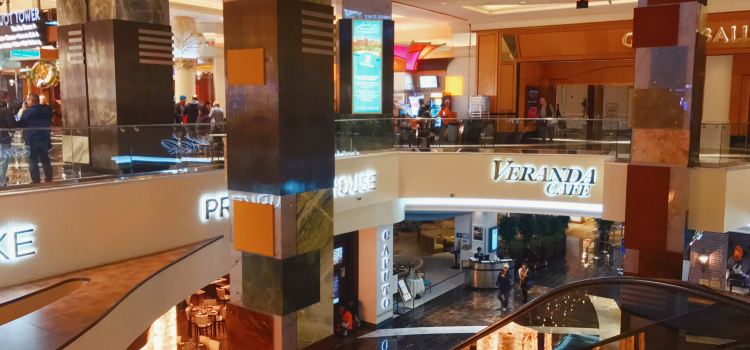 Veranda Café