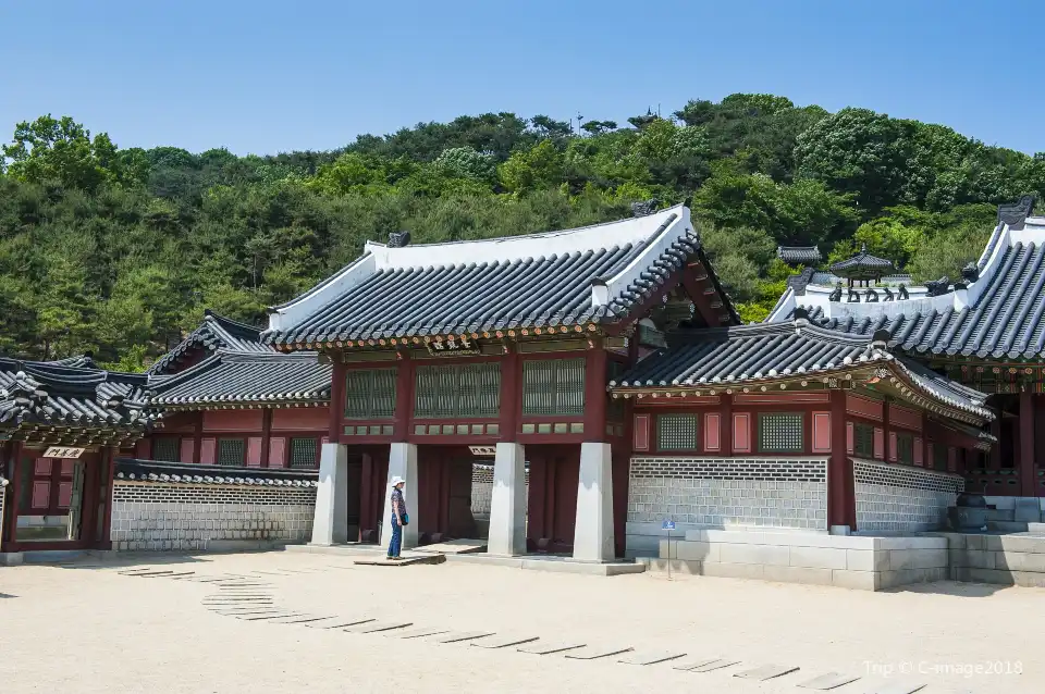 2_Hwaseong Haenggung
