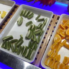 圣罗巴海鲜烤肉自助(女人街店) User Photo