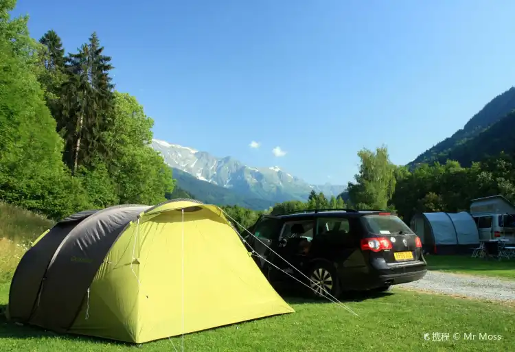 Hotels in Le Brugeron