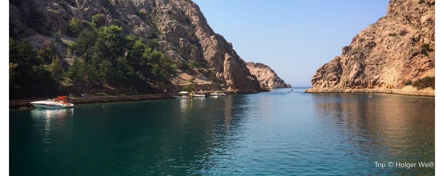 Zavratnica Cove