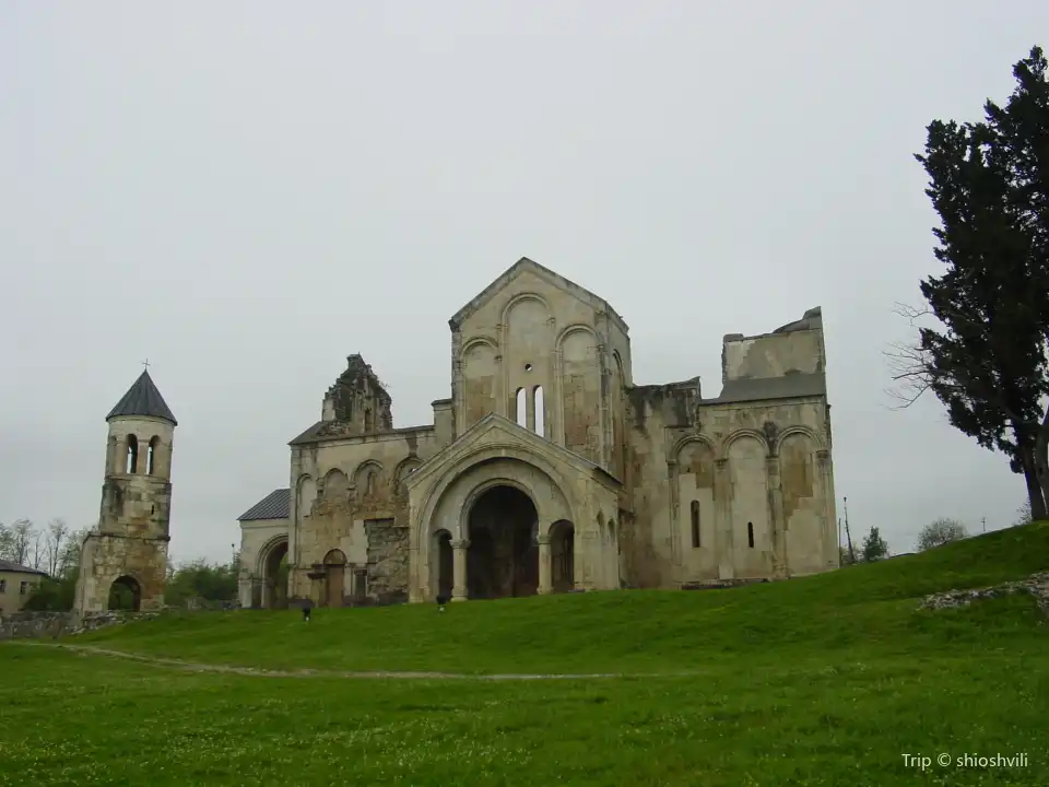 3_Bagrati Cathedral
