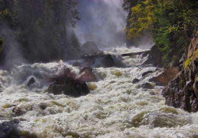 Fish Creek Falls