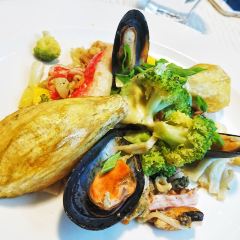 Reinamora Restaurant User Photo