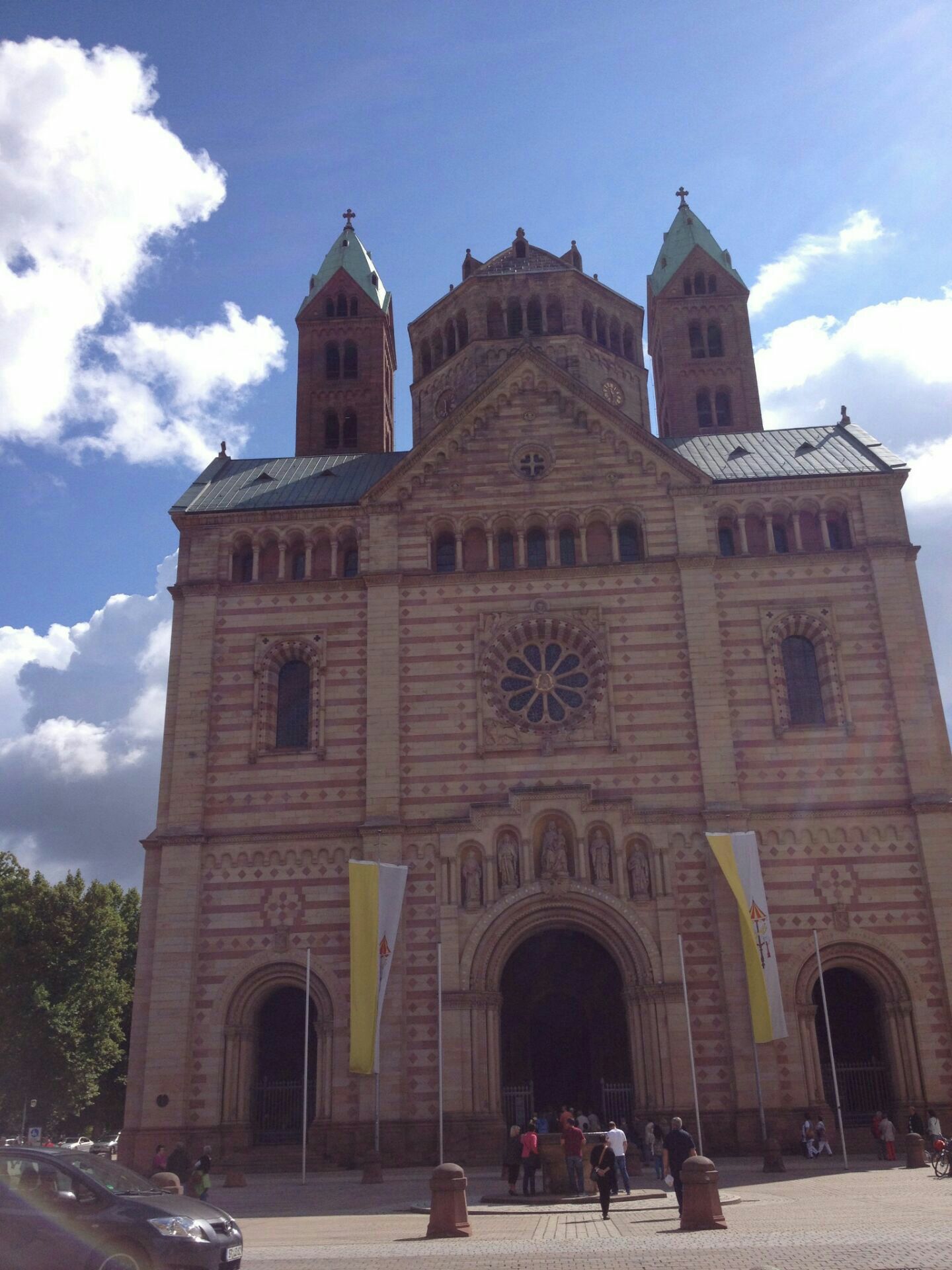 Speyer Cathedralのレビュー Speyer Cathedralのチケット Speyer Cathedralの割引 Speyer Cathedralの交通機関 所在地 営業時間 Speyer Cathedral周辺の観光スポット ホテル グルメ Trip Com