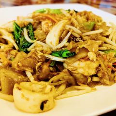 Song Pee Nong 2 User Photo