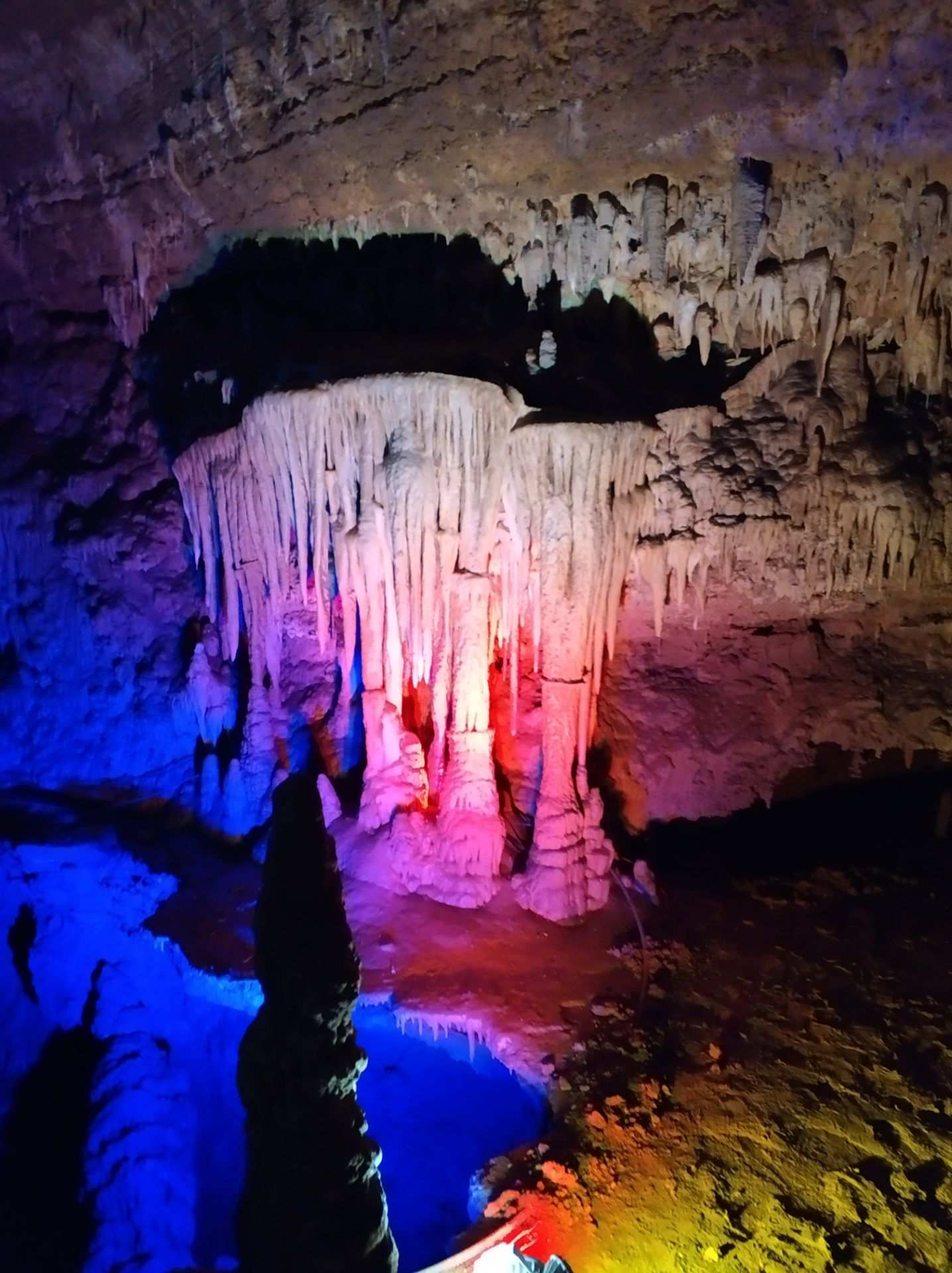 Jade Dragon Cave Travel Guidebook Must Visit Attractions In Lichuan Jade Dragon Cave Nearby Recommendation Trip Com