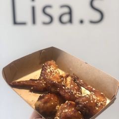 Lisa User Photo