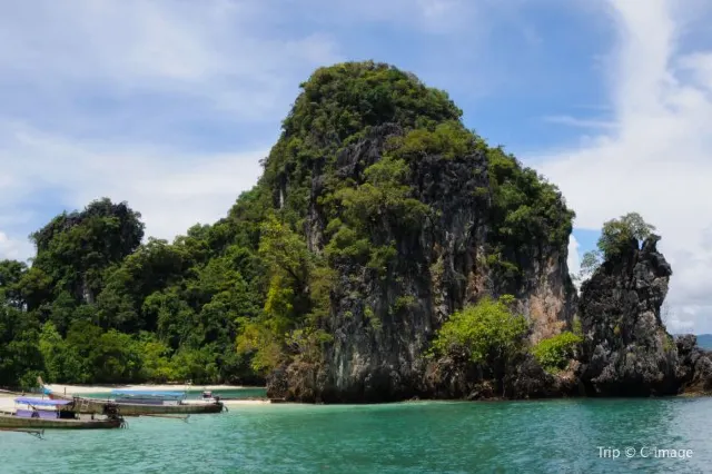 The Island and Fun in Krabi Thailand
