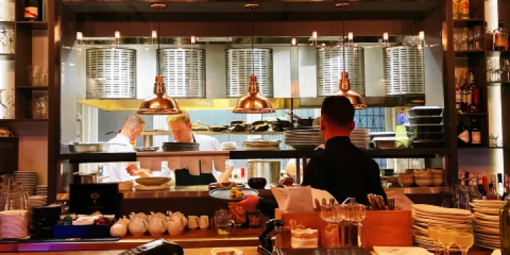 N31restaurant&bar by Robert Sowa