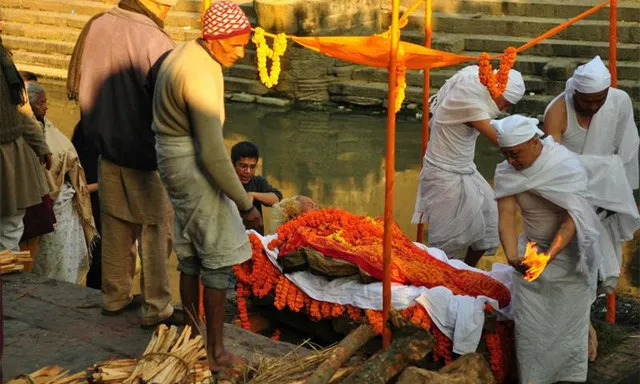 Checking of the Hot Sceneries of Katmandu