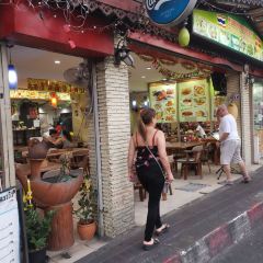 Don't Tell Mama Beach Cafe User Photo