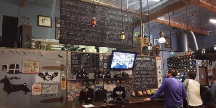 Dos Desperados Brewery