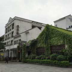 ZHEN YANG FANG User Photo