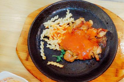 歐諾拉牛排自助百匯(吾悅廣場店)