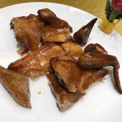 XINHAILI SEAFOOD RESTAURANT User Photo