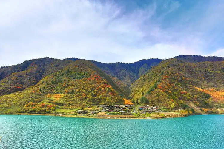 Hotels in Pingwu