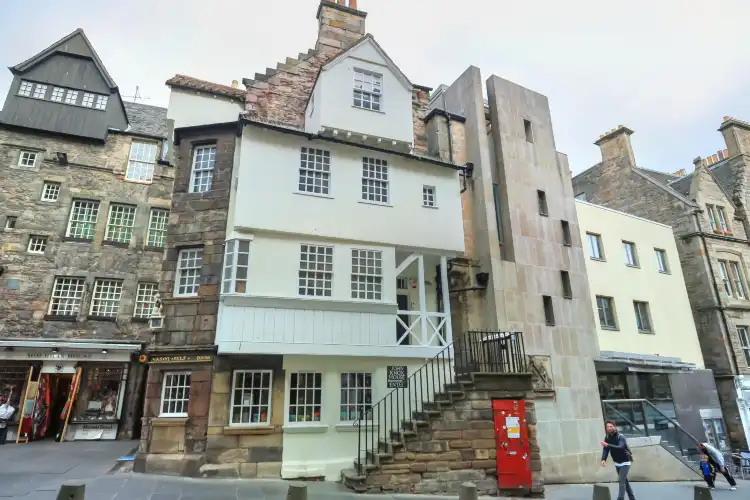 Hotels in der Nähe von John Knox House preserved medieval house