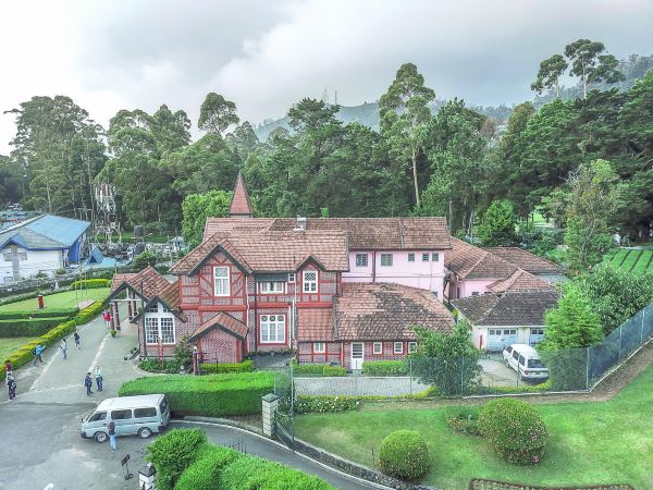 Nuwara Eliya Post Office