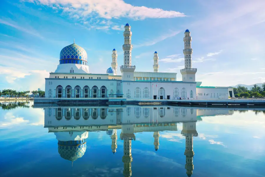 Sultan Salahuddin Abdul Aziz Mosque