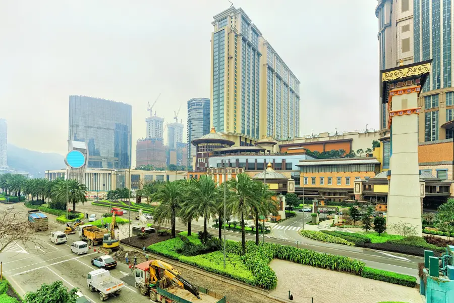 Cotai Strip Resorts