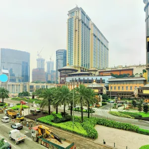 Cotai Strip Resorts