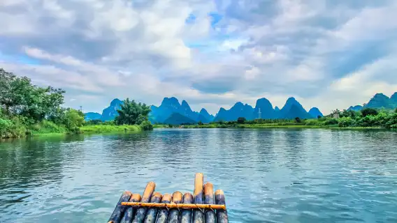 【7人團丨私人導覽】陽朔遇龍河竹筏漂流+漓江楊堤竹筏+古鎮畫廊