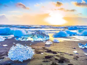 Glacier lagoon