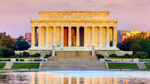 Lincoln Memorial