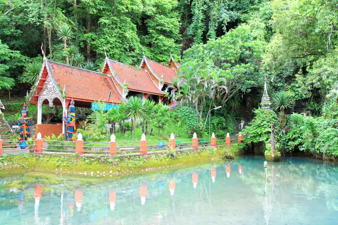 Hotels near Chiang Dao