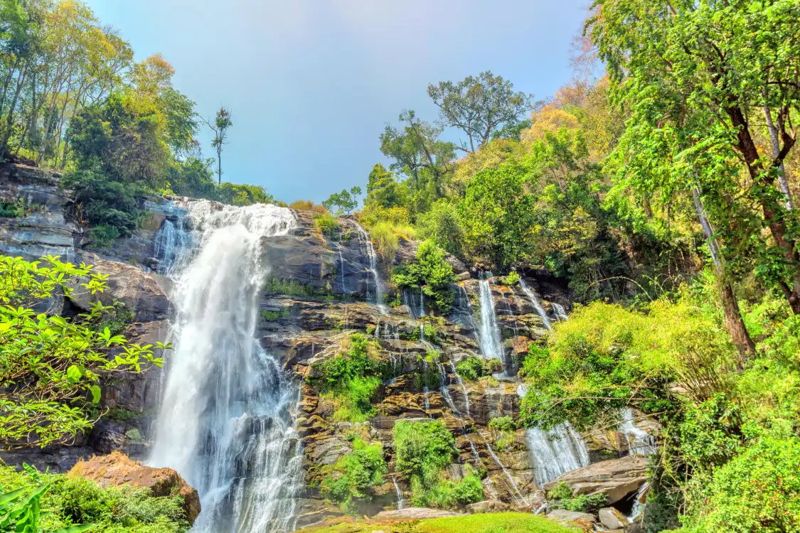 Hotels near Wachirathan Waterfall