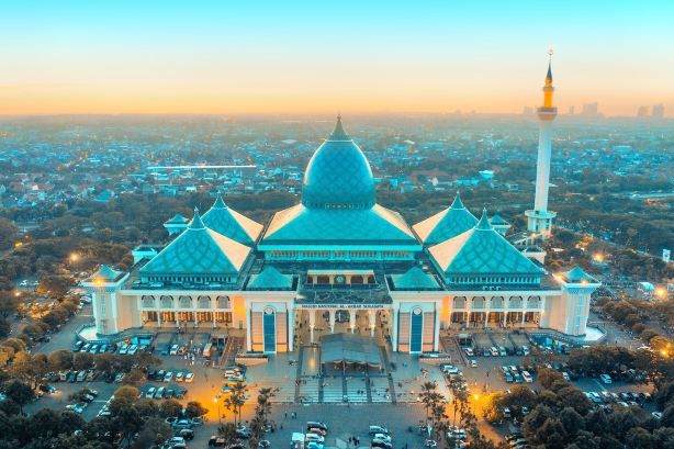Al-Akbar National Mosque Surabaya