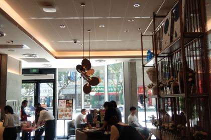 必胜客(杭州建德盛德店)