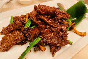 Lai Po Heen User Photo