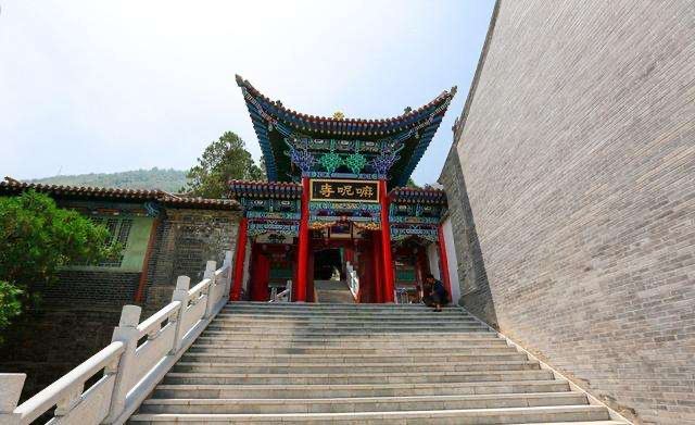 우취안산(오천산) 공원