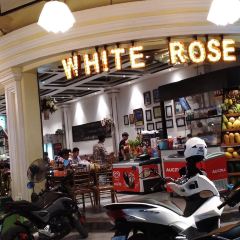 White Rose張用戶圖片