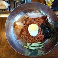 cham-mas-naheug-dwaeji User Photo