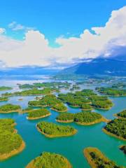 Nam Ngum Reservoir