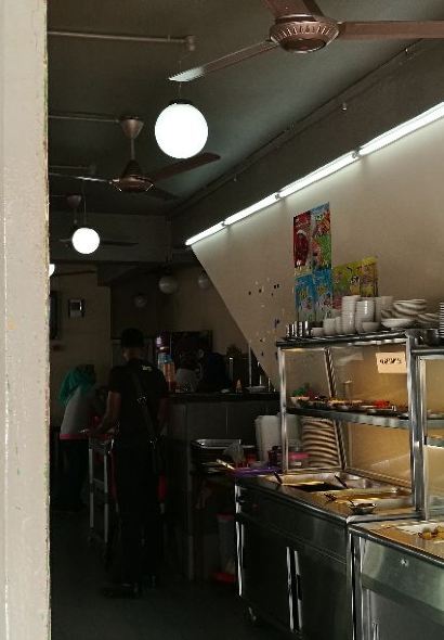 Rajan Indian Restaurant (ராஜன் இந்திய உணவகம்)