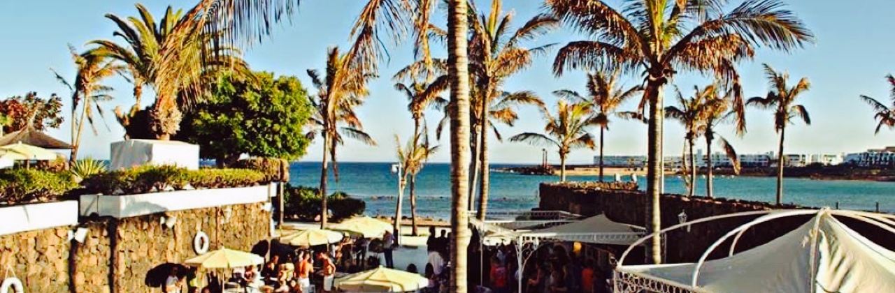 BEACH BAR MELIA SALINAS