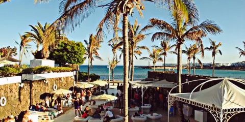 BEACH BAR LUCA - Melia Salinas