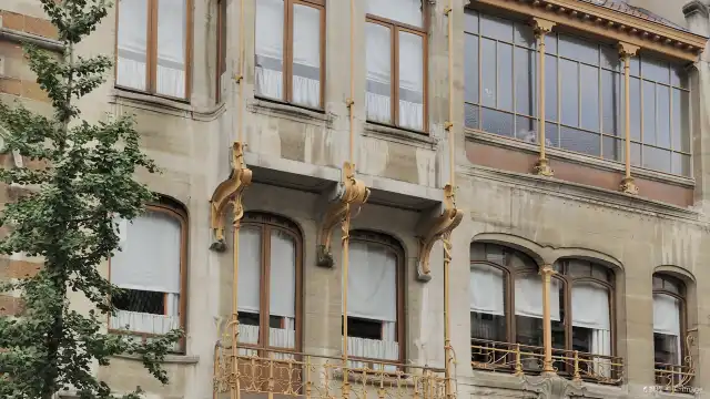 Hotels near Horta Museum