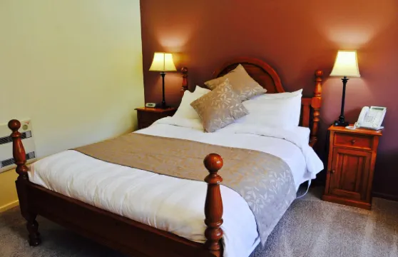 Black Spur Inn - Restaurant