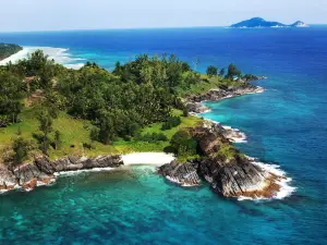 Silhouette Island
