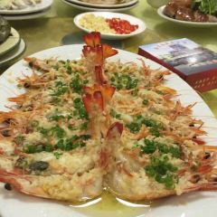 QIN JI User Photo