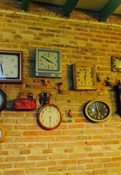 One Chun Cafe & Restaurant