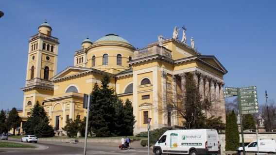 Cathedral Basilica of St. John the Apostle, Eger