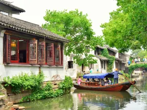 Sightseeing Boats in Suzhou