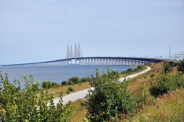 厄勒海峽大橋