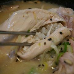 Queen's Ginseng Chicken Soup (Gwanghwamun Main Store) User Photo